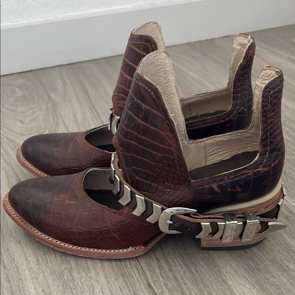 Freebird by Steven - Blade Brown Croc Booties - Picture 3 of 8